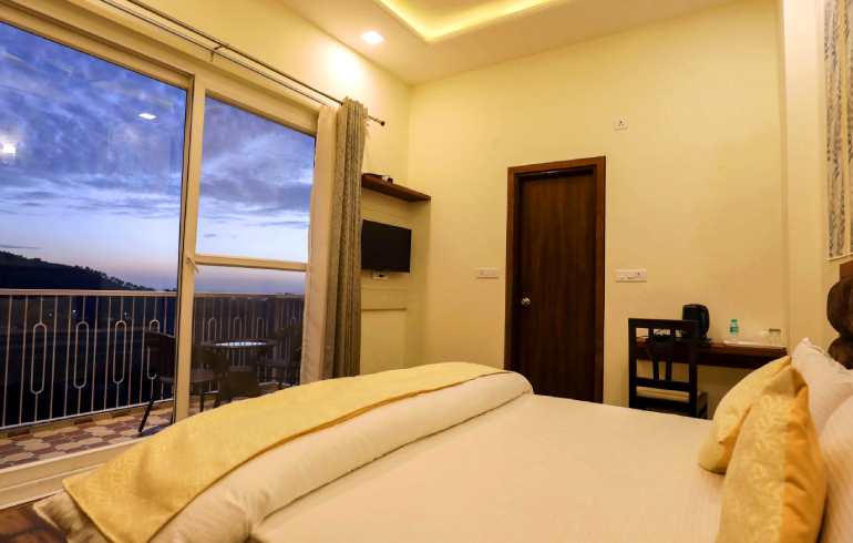 Best Hotels In Solan